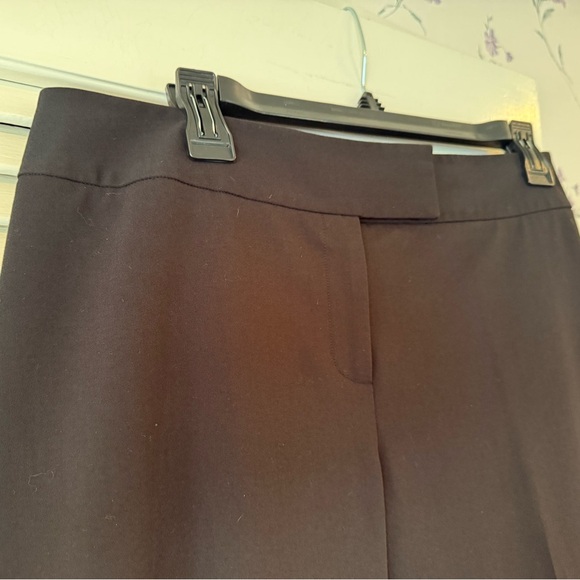 Caslon Black Pants in Size 8 - Picture 2 of 7